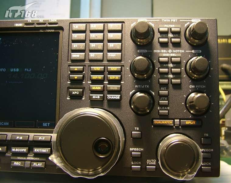 ICOM IC-7800 顶级业余无线电设备