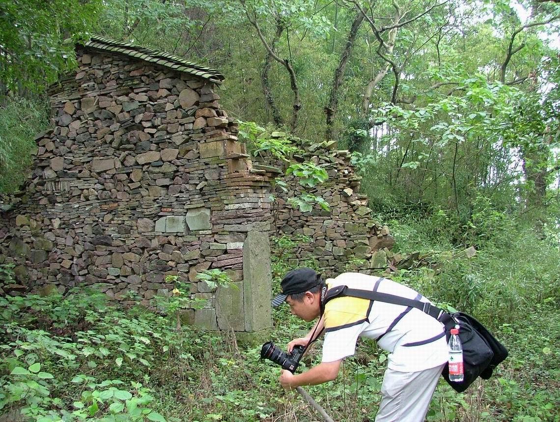 山顶上的古建筑